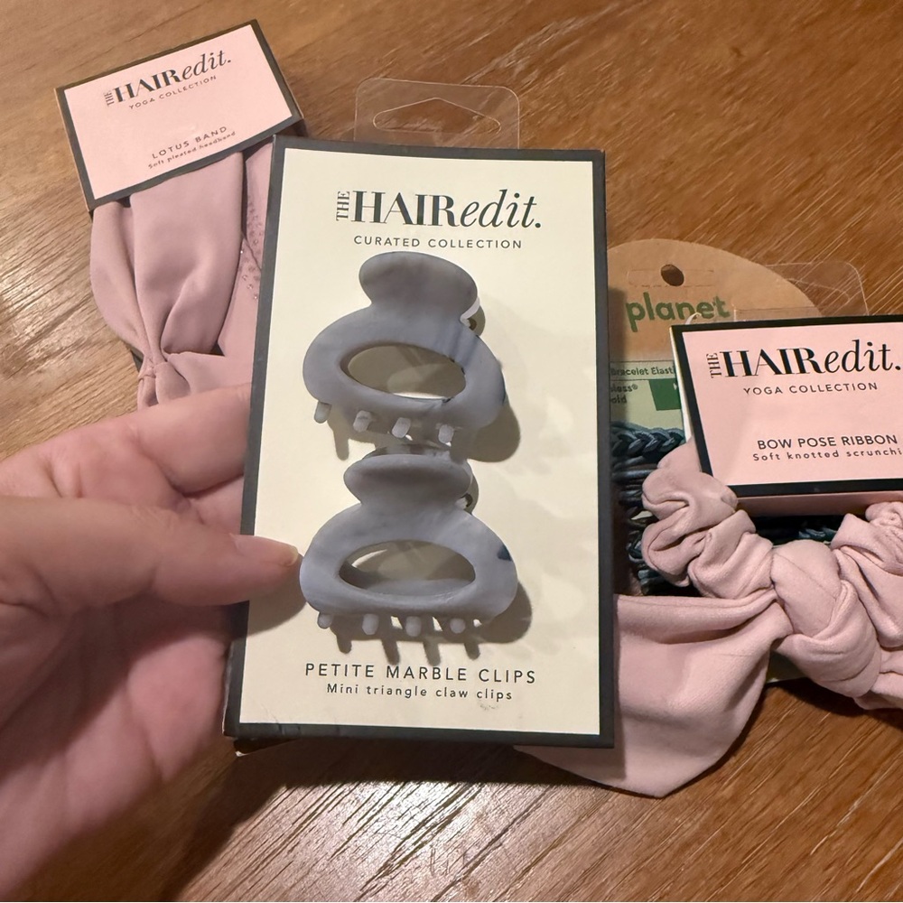 Hair Accessories Set NEW - Picture 4 of 5